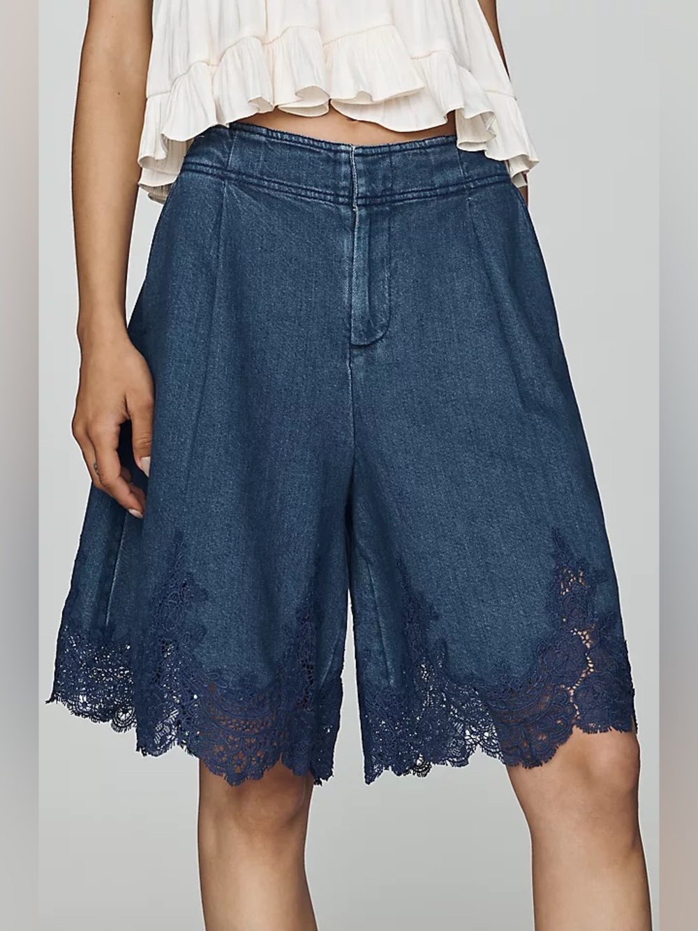 By Anthropologie Long Lace Shorts NWT SIZE 4